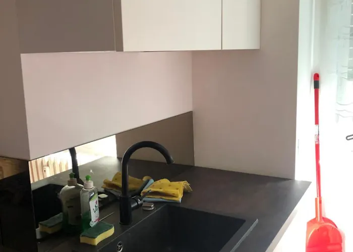 Fully Equipped Design In San Siro Lejlighed